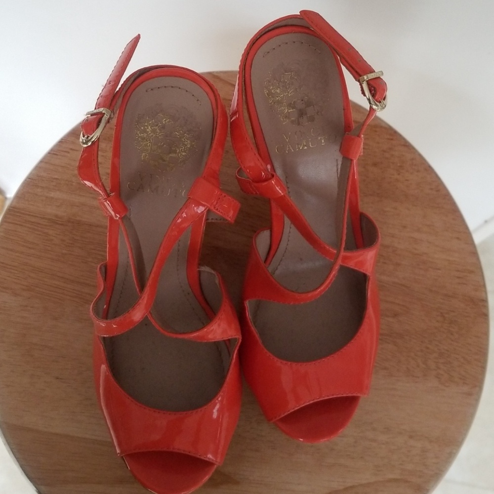 Shoes - Picture 4 of 4